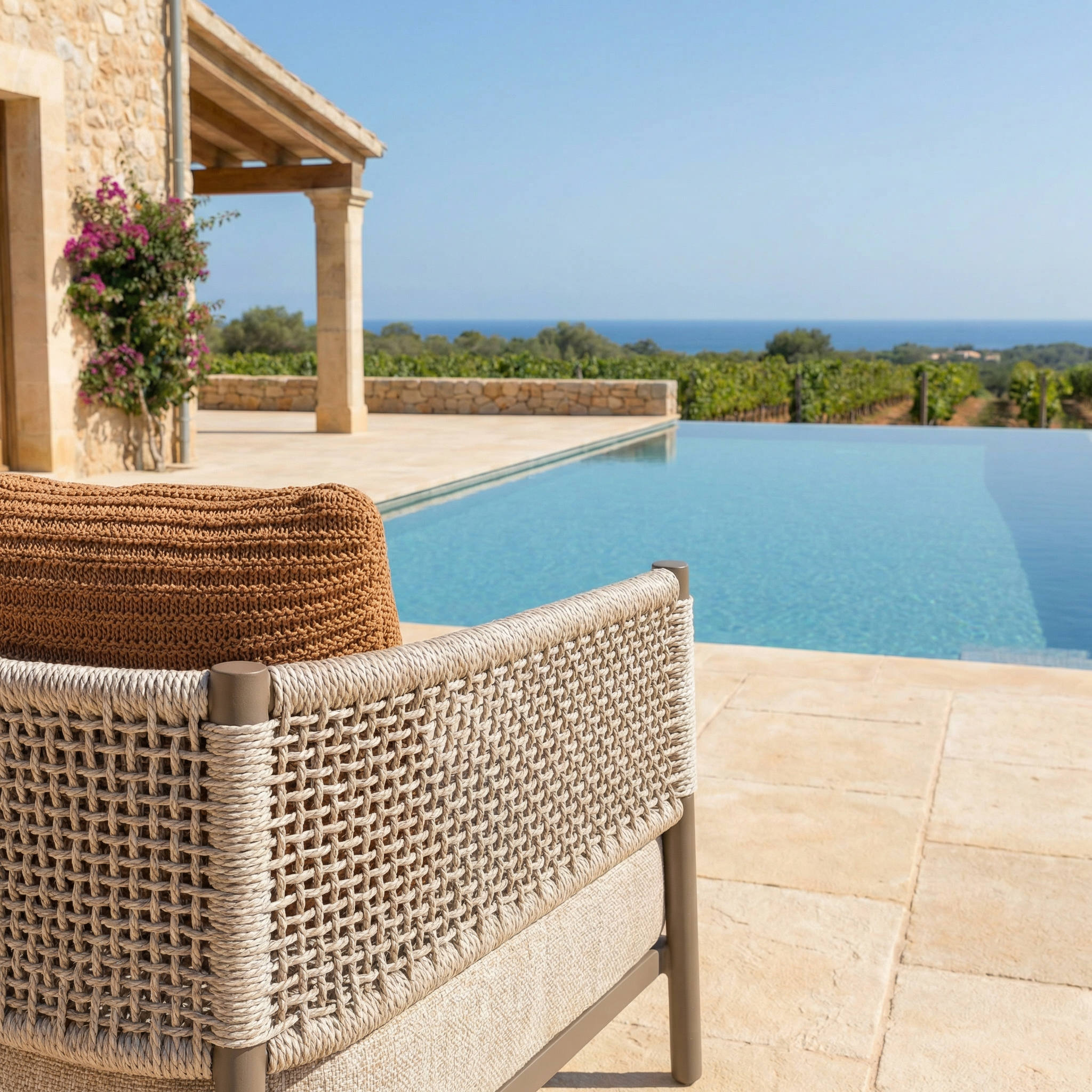 Salon de jardin SOLARA 5 places avec grande table basse et table d’appoint