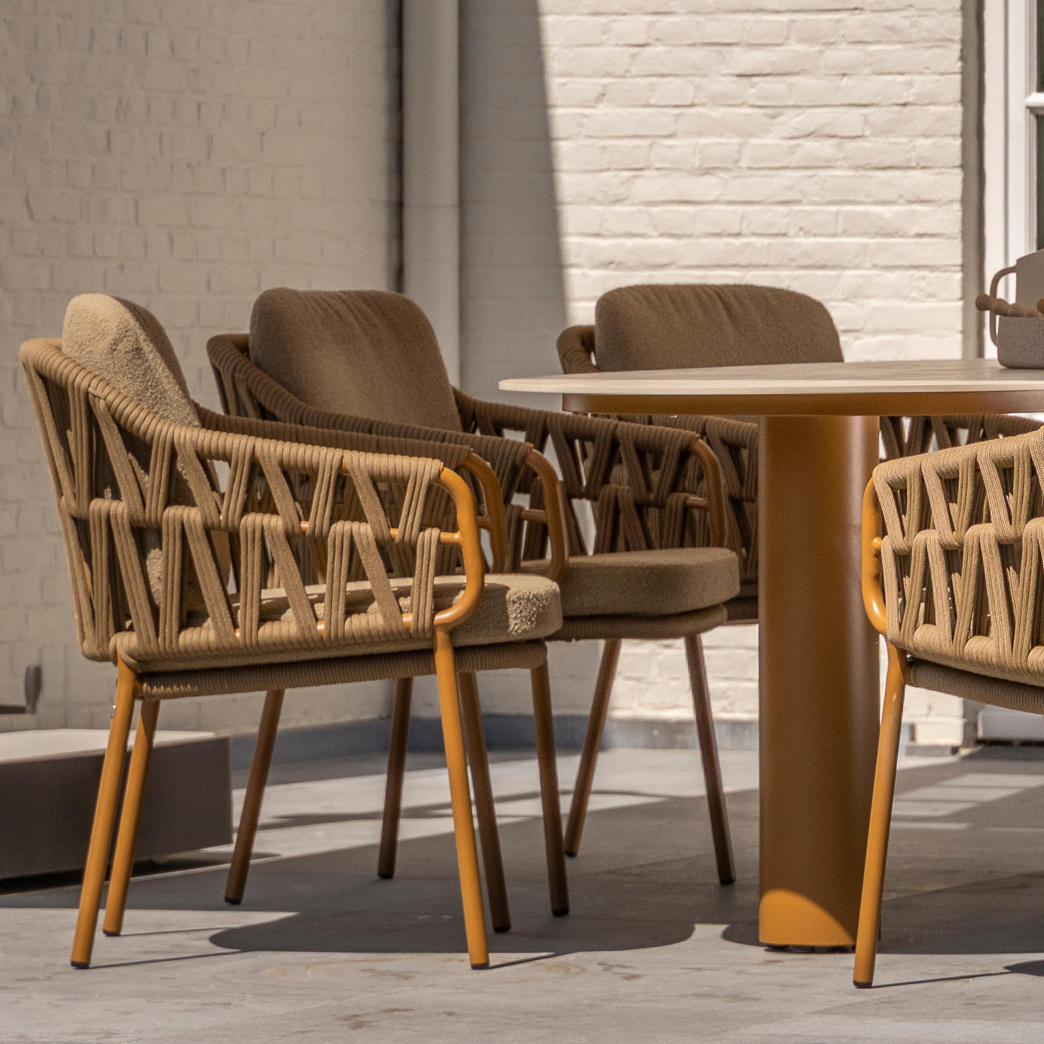 Ensemble Table de jardin EVOA céramique L240 & 6 chaises BIVORA coussin grège ambré