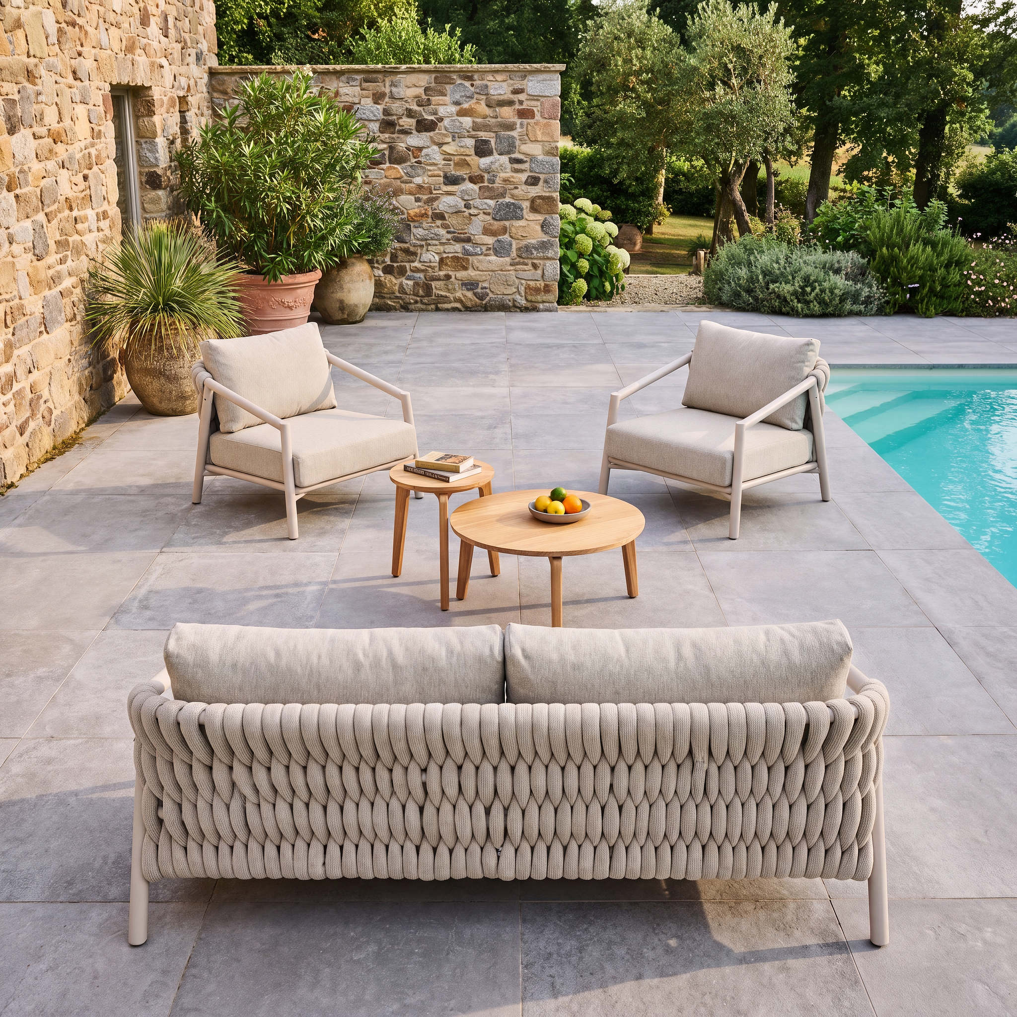 Salon de jardin SAVIO 5 places & duo de tables basses teck